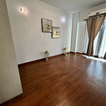 Room in 3 BHK Apartment at SKA Orion, Sector 143 – for Sale
