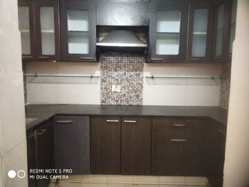 Kitchen in 3 BHK Builder Floor at SS Southend Floors, South City 2 – for Sale