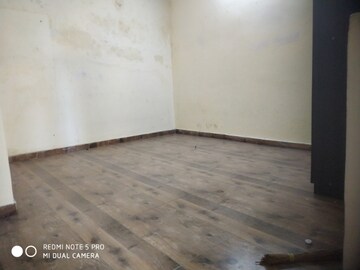 Room in 3 BHK Builder Floor at SS Southend Floors, South City 2 – for Sale