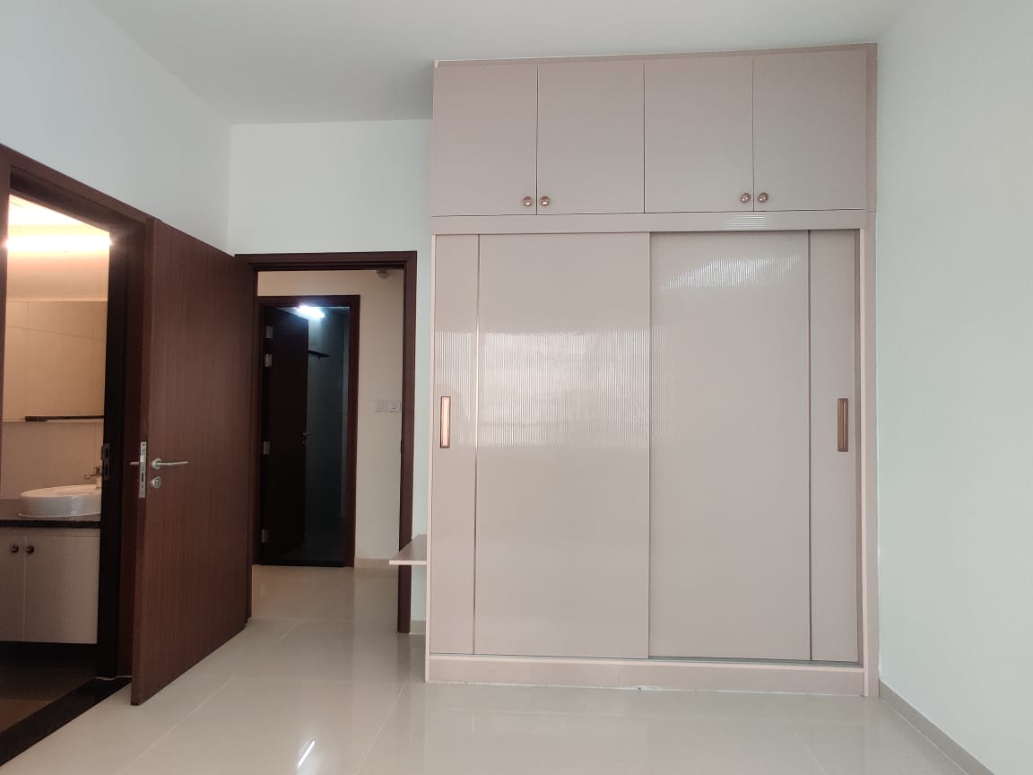 3 BHK Apartment For Rent in L&T Raintree Boulevard Hebbal Bangalore  7710988