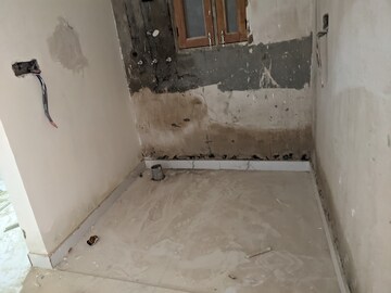Bathroom in 3 BHK Builder Floor at Sector 104 – for Sale