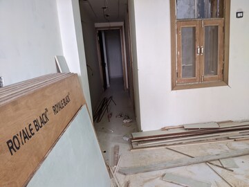 Building Lobby in 3 BHK Builder Floor at Sector 104 – for Sale