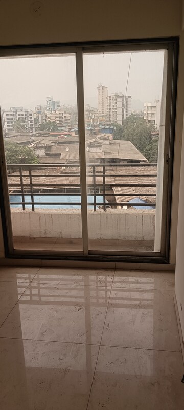 Room in 2 BHK Apartment at Mera Makaan Utkarsh, Dombivli East – for Sale