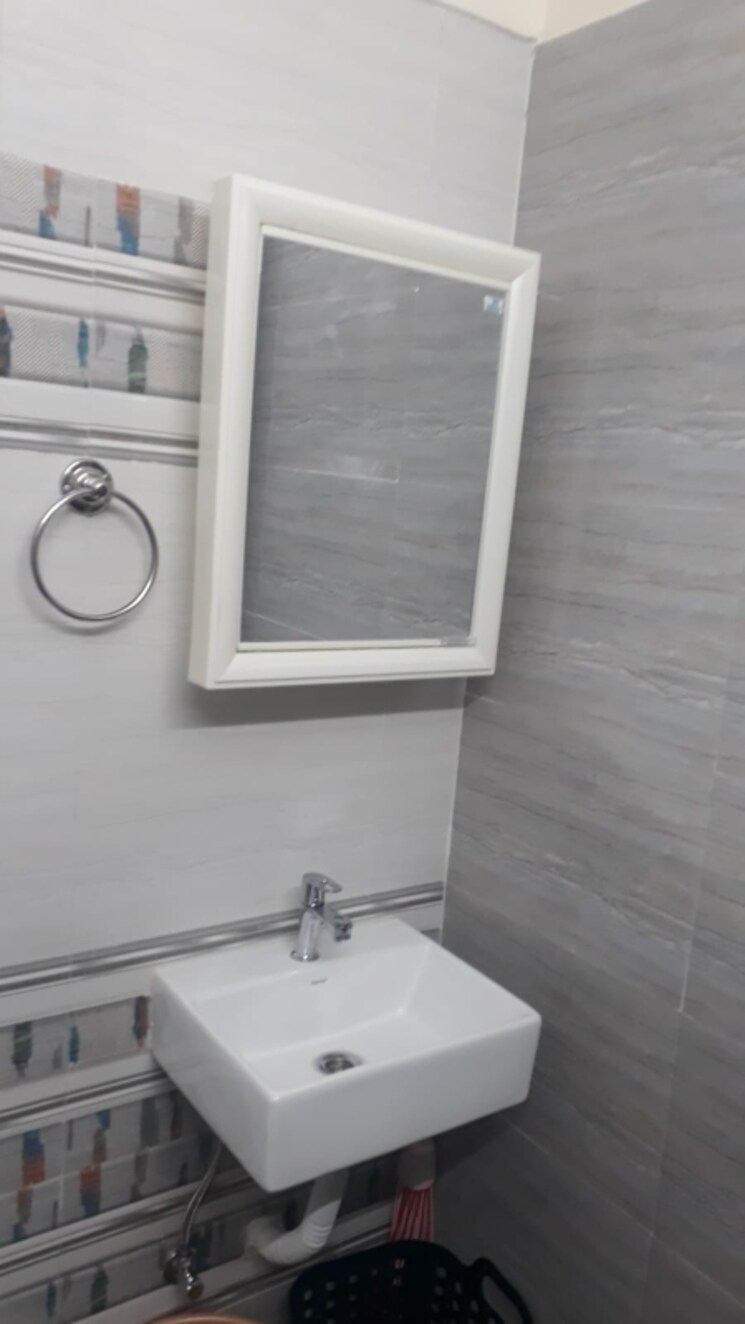 Bathroom, jasmine-apartment-dadar 1 Bedroom 480 Sq.Ft. Apartment In Dadar East Mumbai 7711439