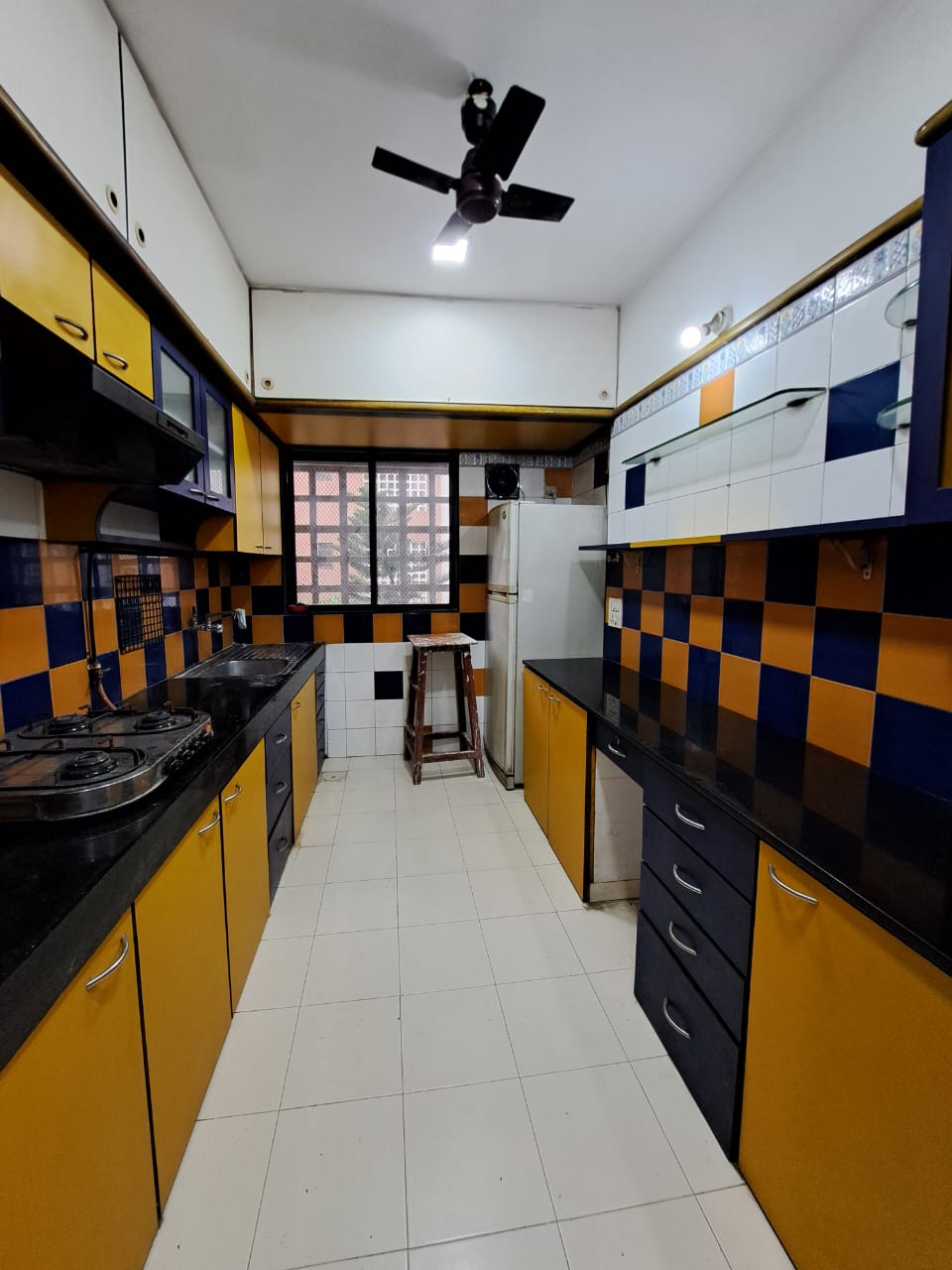 2 BHK Apartment For Rent in Abhishek Apartments Malad Malad East Mumbai  7711618