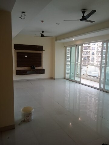 Room in 2 BHK Apartment at Stellar Mi Citihomes, Omicron Iii Greater Noida – for Sale