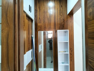 Furnished Amenities in 4 BHK Builder Floor at Sector 31 – for Sale