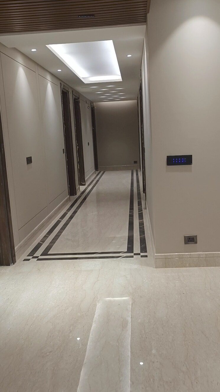 undefined, old rajinder nagar 4 Bedroom 666 Sq.Yd. Builder Floor In Old Rajinder Nagar Delhi 7712175