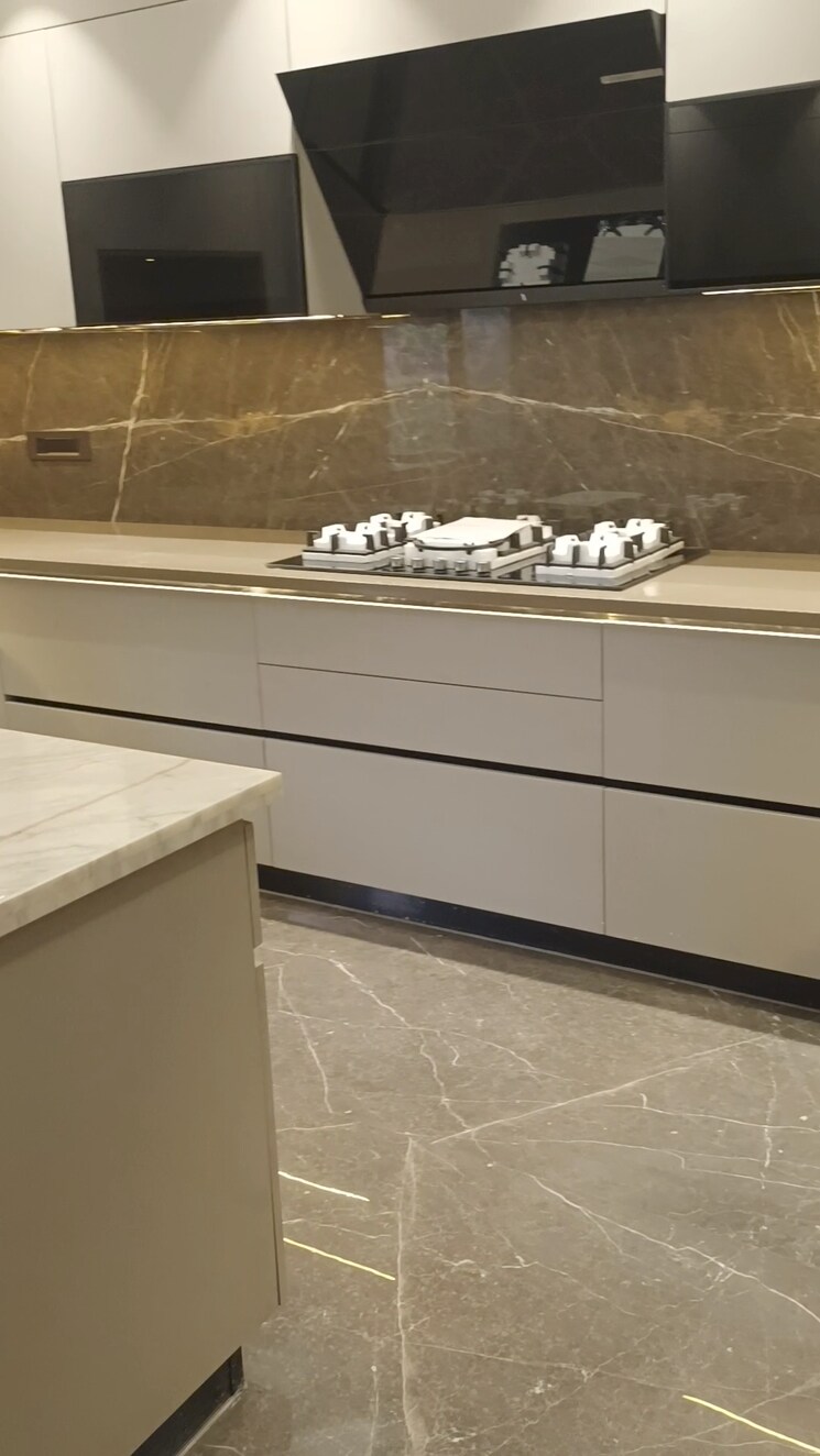 Kitchen, old rajinder nagar 4 Bedroom 666 Sq.Yd. Builder Floor In Old Rajinder Nagar Delhi 7712175