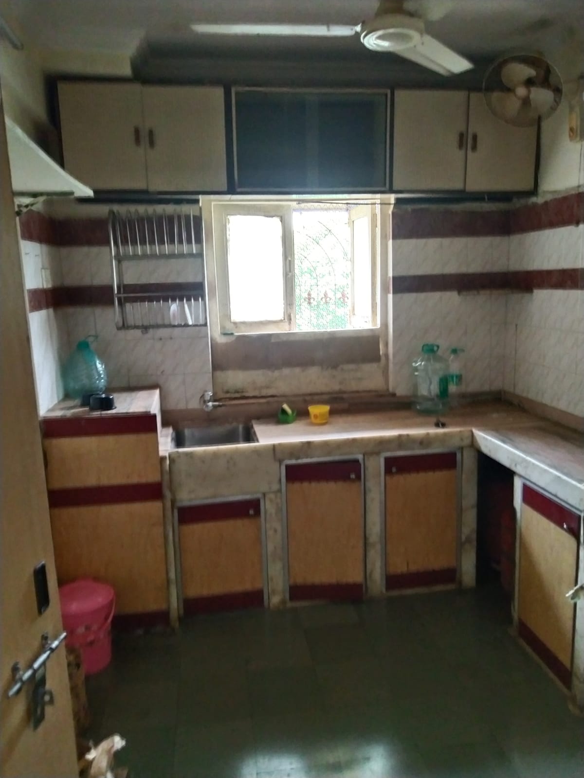 2 BHK Apartment For Rent in Vile Parle East Mumbai  7712214