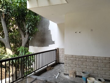 Balcony in 4 BHK Builder Floor at Sector 46 – for Sale