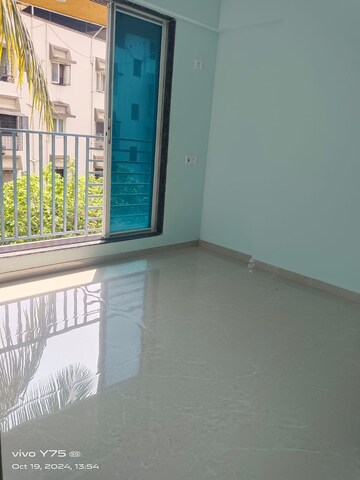 Room in 2 BHK Apartment at Kolbad – for Sale