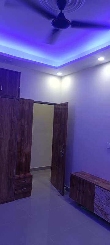 Room in 3 BHK Apartment at Futec Gateway, Sector 75 – for Sale