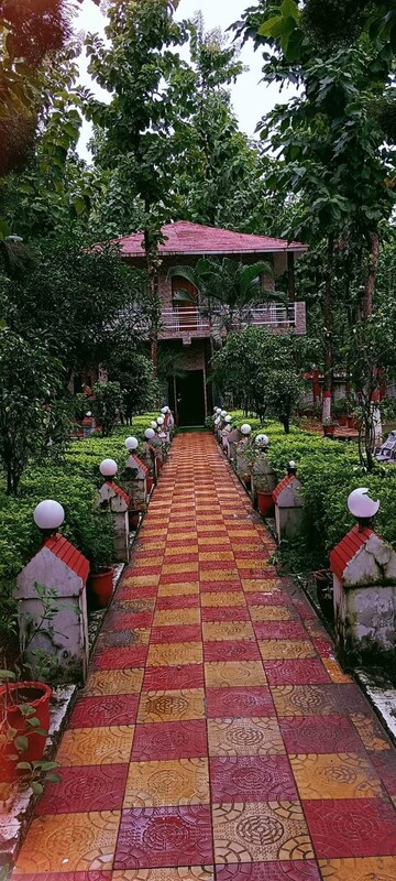  Plot – Exterior View View at Dehradun Cantt - for Sale