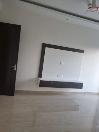 4 BHK Builder Floor For Rent in Unitech Deerwood Chase Nirvana Country Gurgaon  7712574