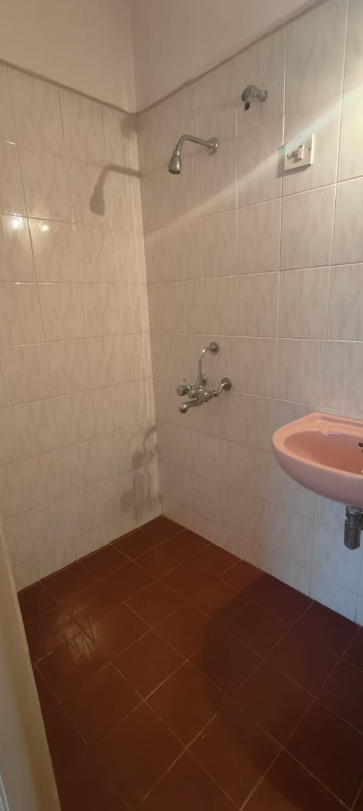 Bathroom, channal-classic-apartment 2 Bedroom 720 Sq.Ft. Apartment In Kopar Khairane Navi Mumbai 7713319