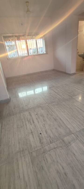 Room in 2 BHK Apartment at Channal Classic Apartment, Kopar Khairane – for Sale