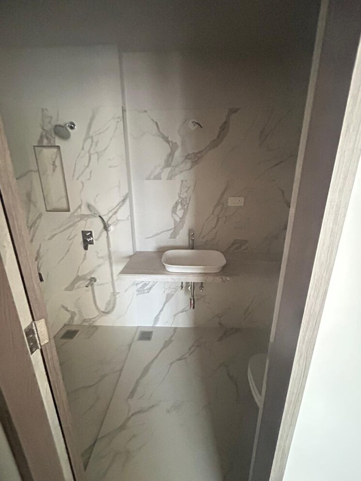 Bathroom, rustomjee-reserve 2 Bedroom 840 Sq.Ft. Apartment In Dahisar West Mumbai 7713389