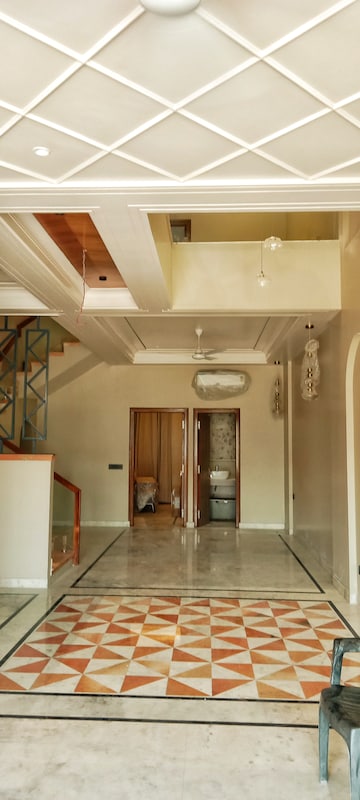 4 BHK Villa For Sale in Gandhi Path