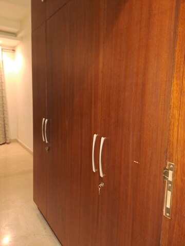Furnished Amenities in 3 BHK Builder Floor at Palam Vihar – for Rent