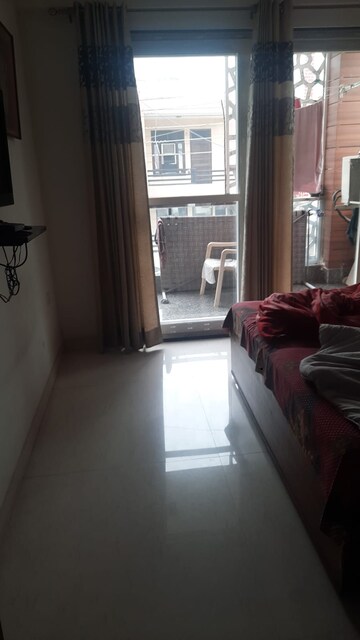 Balcony in 3 BHK Builder Floor at Palam Vihar – for Sale