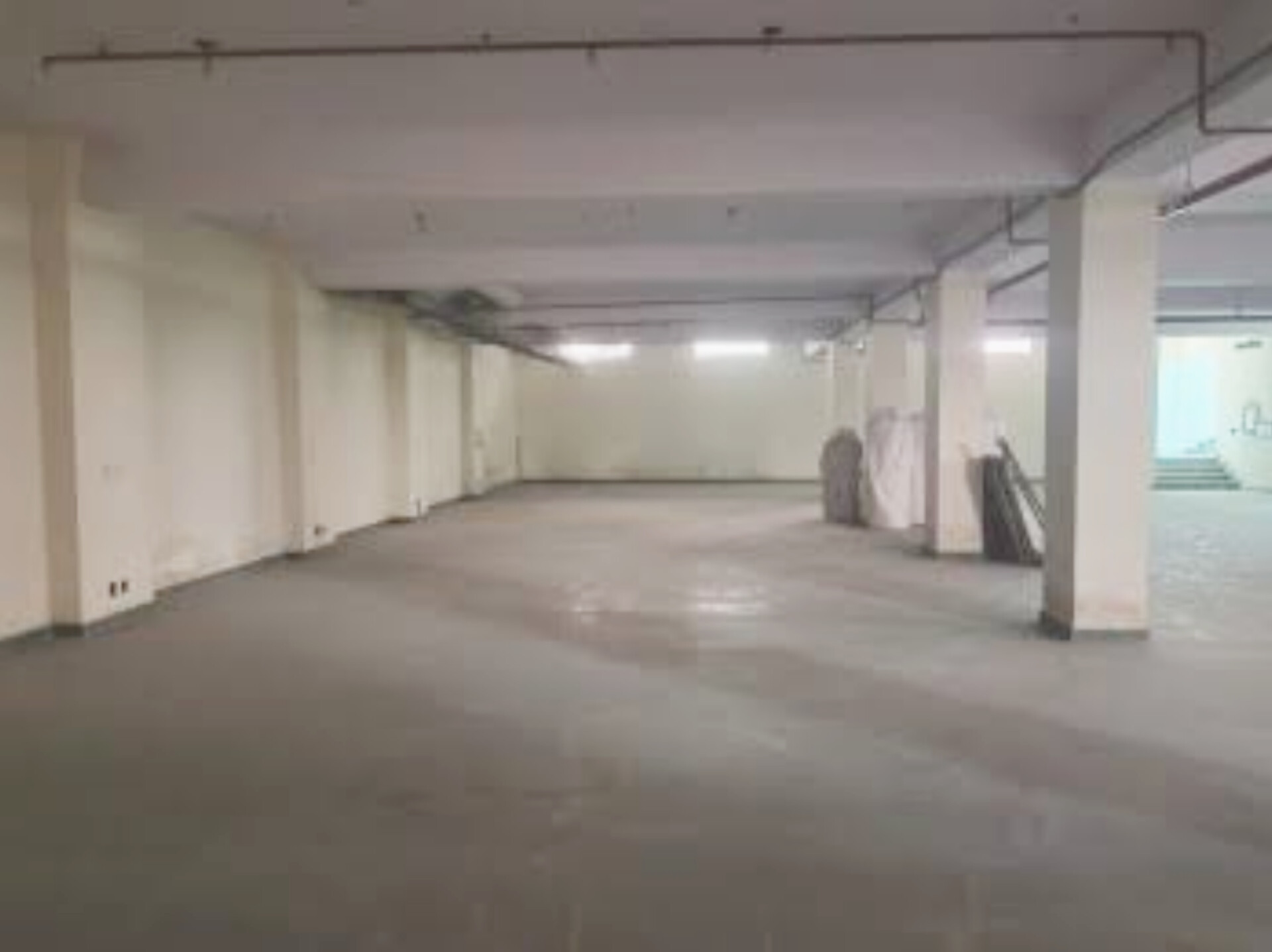 Rental Commercial Warehouse 6800 Sq.Yd. in Raja Park Jaipur 7713904