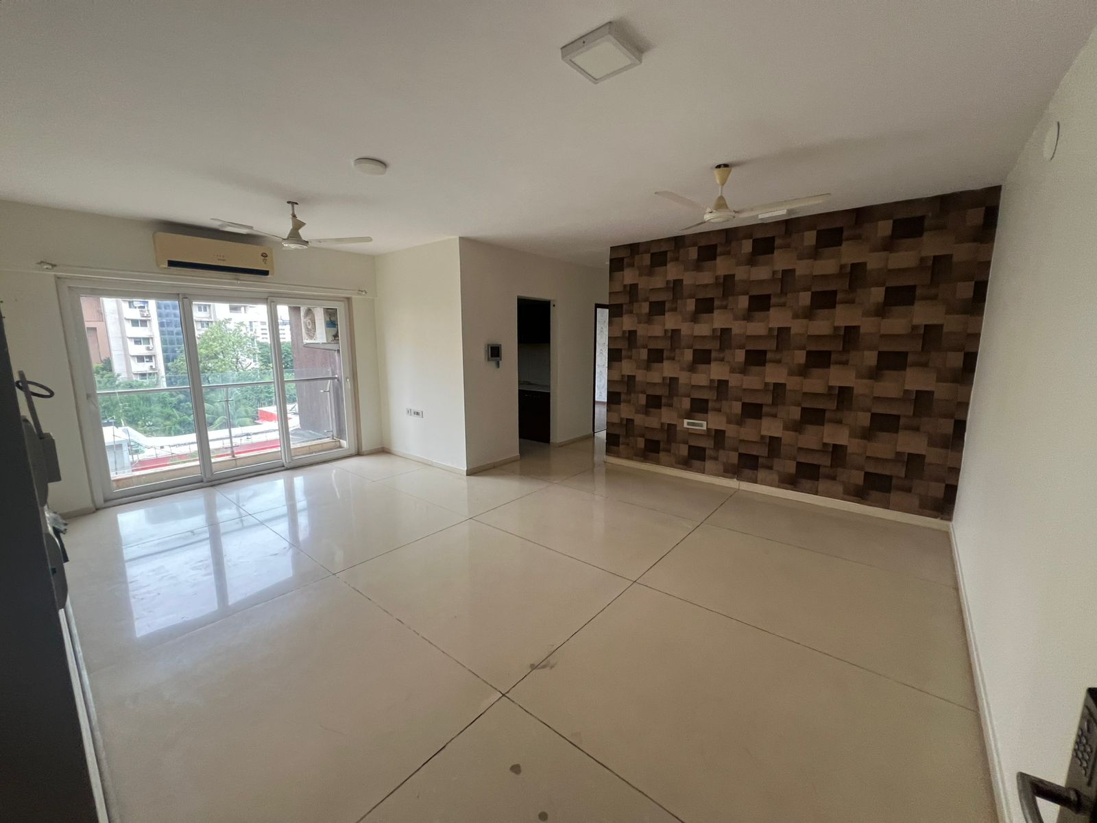 2 BHK Apartment For Rent in RNA Continental Chembur Mumbai  7714016