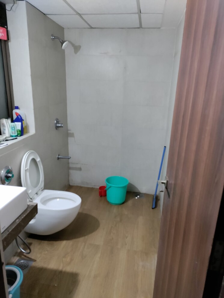 Bathroom, spenta-alta-vista 3 Bedroom 962 Sq.Ft. Apartment In Chembur Mumbai 7714110