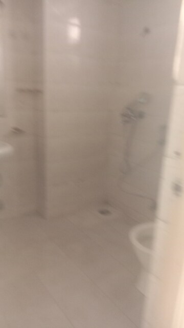 Room in 3 BHK Apartment at Gaur City 2 - 11th Avenue, Sector 16c Greater Noida – for Sale