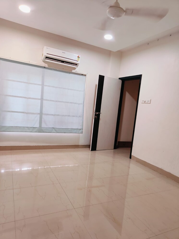 Room, amrit-apartments 2 Bedroom 1300 Sq.Ft. Apartment In Khar West Mumbai 7714307