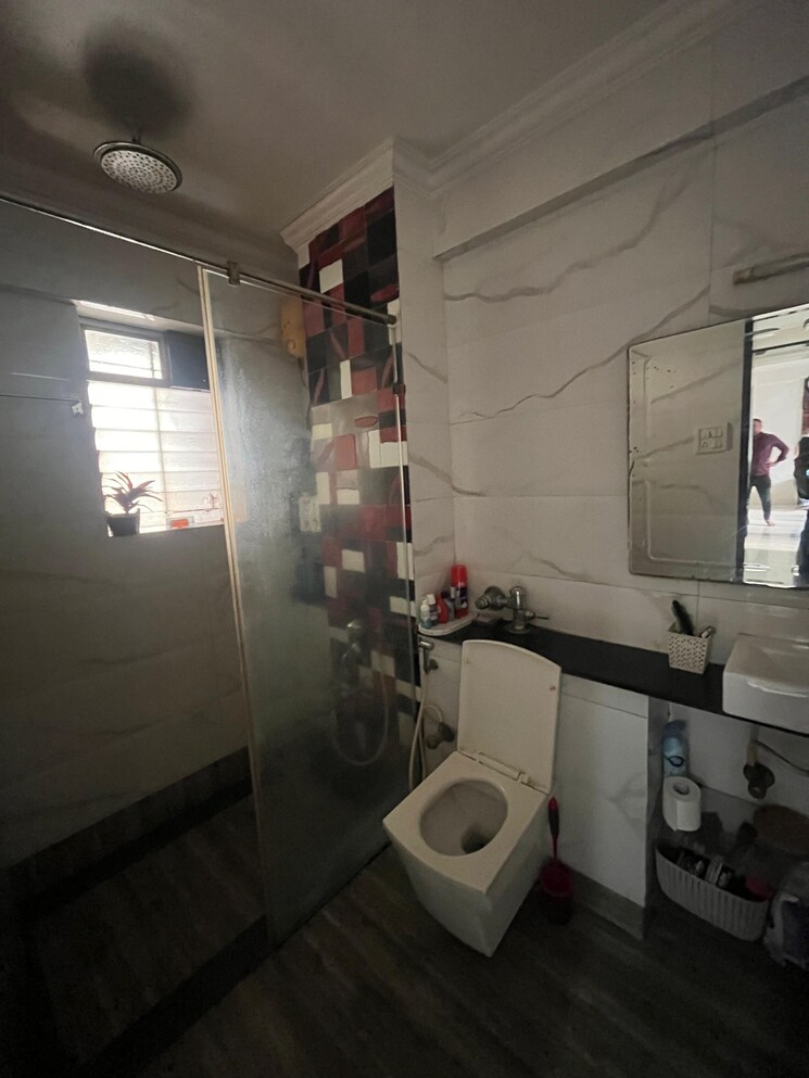 Bathroom, evershine-tower 2 Bedroom 700 Sq.Ft. Apartment In Kandivali East Mumbai 7714340