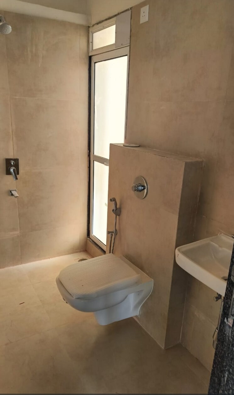 Bathroom, puraniks-city-reserva 1 Bedroom 411 Sq.Ft. Apartment In Ghodbunder Road Thane 7714493