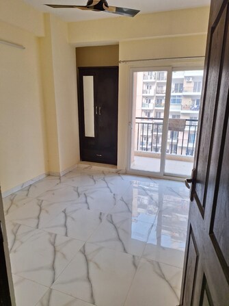 2 BHK Apartment For Rent in Omkar Royal Nest Noida Ext Tech Zone 4 Greater Noida  7714759