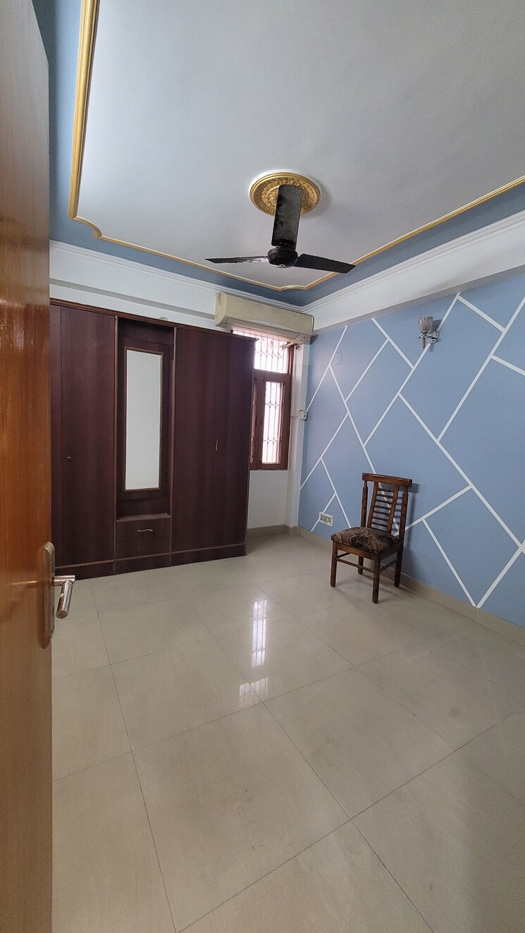 Bedroom, dilshad colony 3.5 Bedroom 1200 Sq.Ft. Builder Floor In Dilshad Colony Delhi 7715017