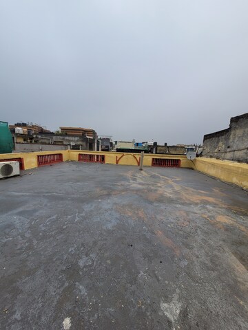 Terrace in 3.5 BHK Builder Floor at Dilshad Colony – for Sale