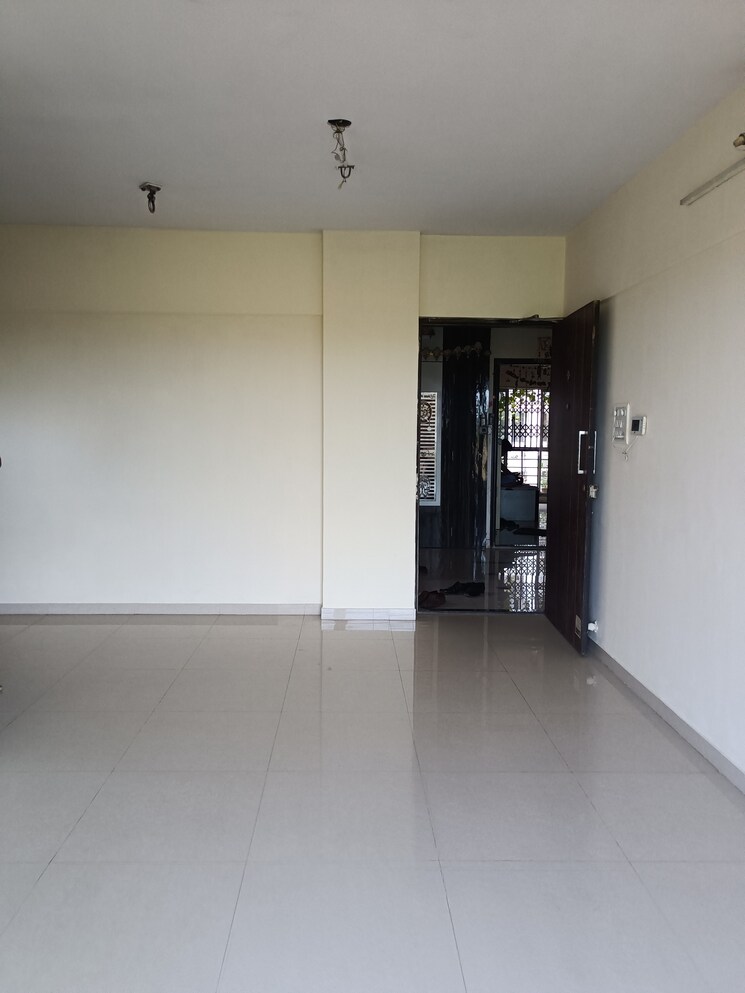 Living Room, veena-velocity-phase-ii 2 Bedroom 1045 Sq.Ft. Apartment In Vasai West Palghar 7715139