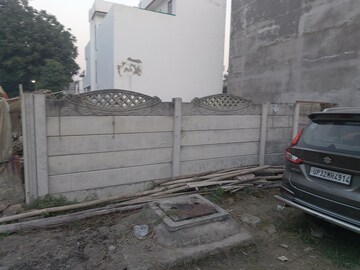  Plot For Sale in Gomti Nagar