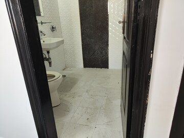 Bathroom in 3.5 BHK Apartment at Sector 11 Dwarka – for Sale