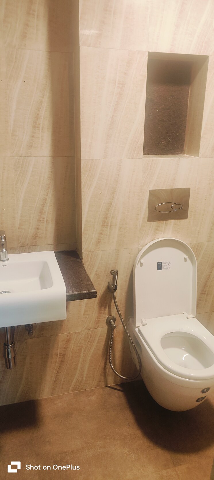 Bathroom, lodha-amara-new-tower 2 Bedroom 950 Sq.Ft. Apartment In Kolshet Road Thane 7715582