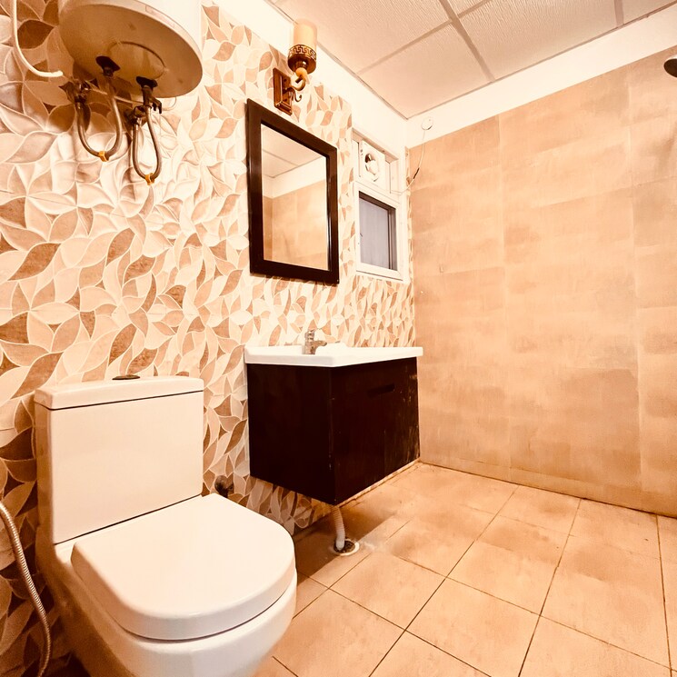 Bathroom, nimbus-the-hyde-park 3 Bedroom 1550 Sq.Ft. Apartment In Sector 78 Noida 7715622