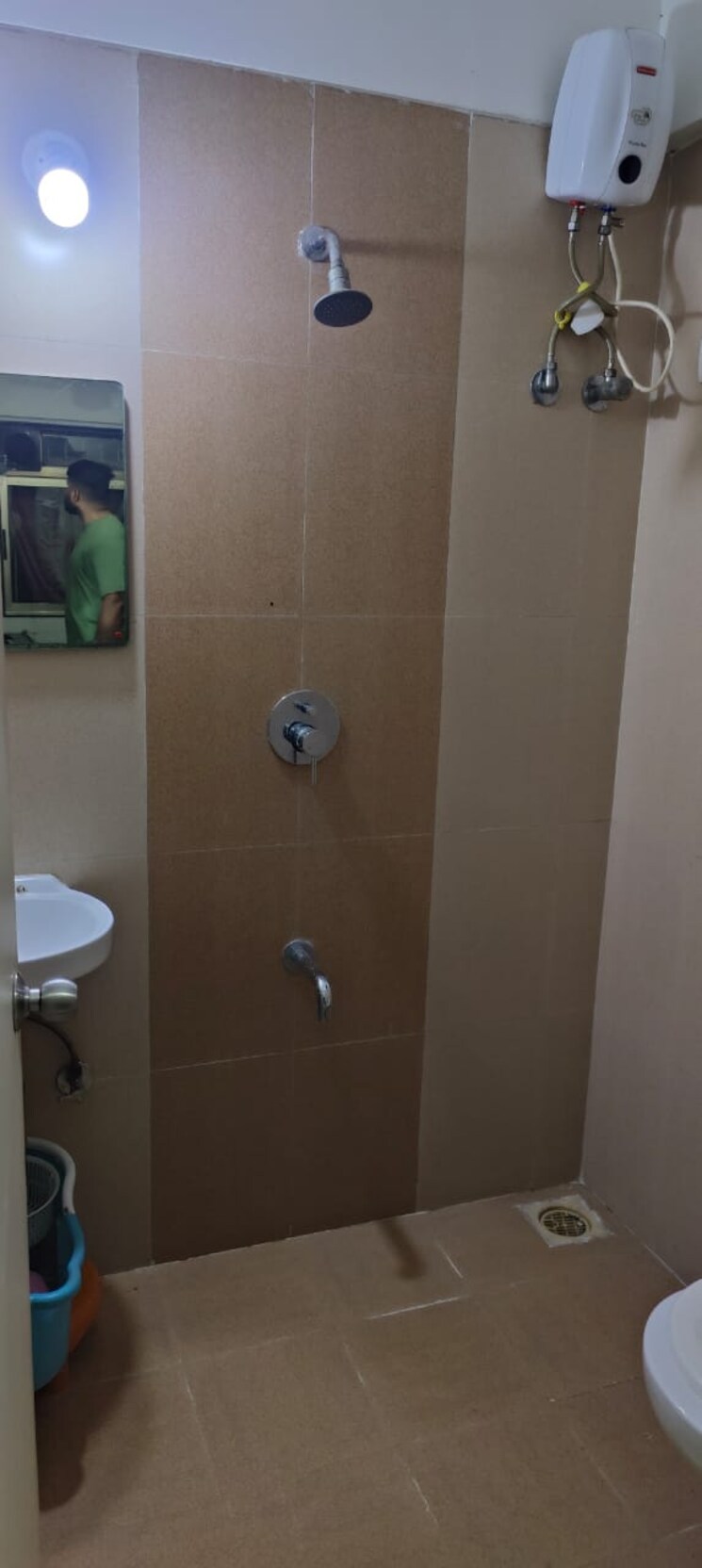 Bathroom, skyline-sparkle 1 Bedroom 410 Sq.Ft. Apartment In Bhandup West Mumbai 7715641