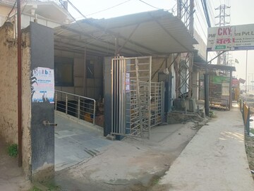  Plot – Exterior View View at Roza Jalalpur - for Sale