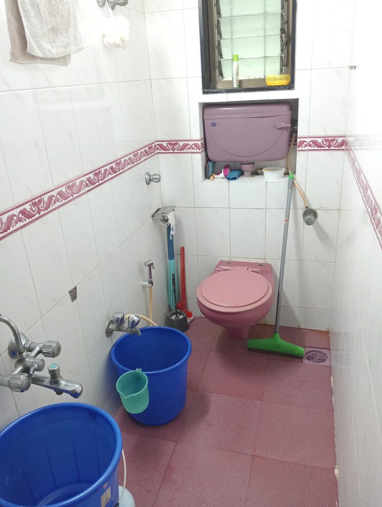 Bathroom, hawa-apartments 3 Bedroom 985 Sq.Ft. Apartment In Andheri East Mumbai 7715860