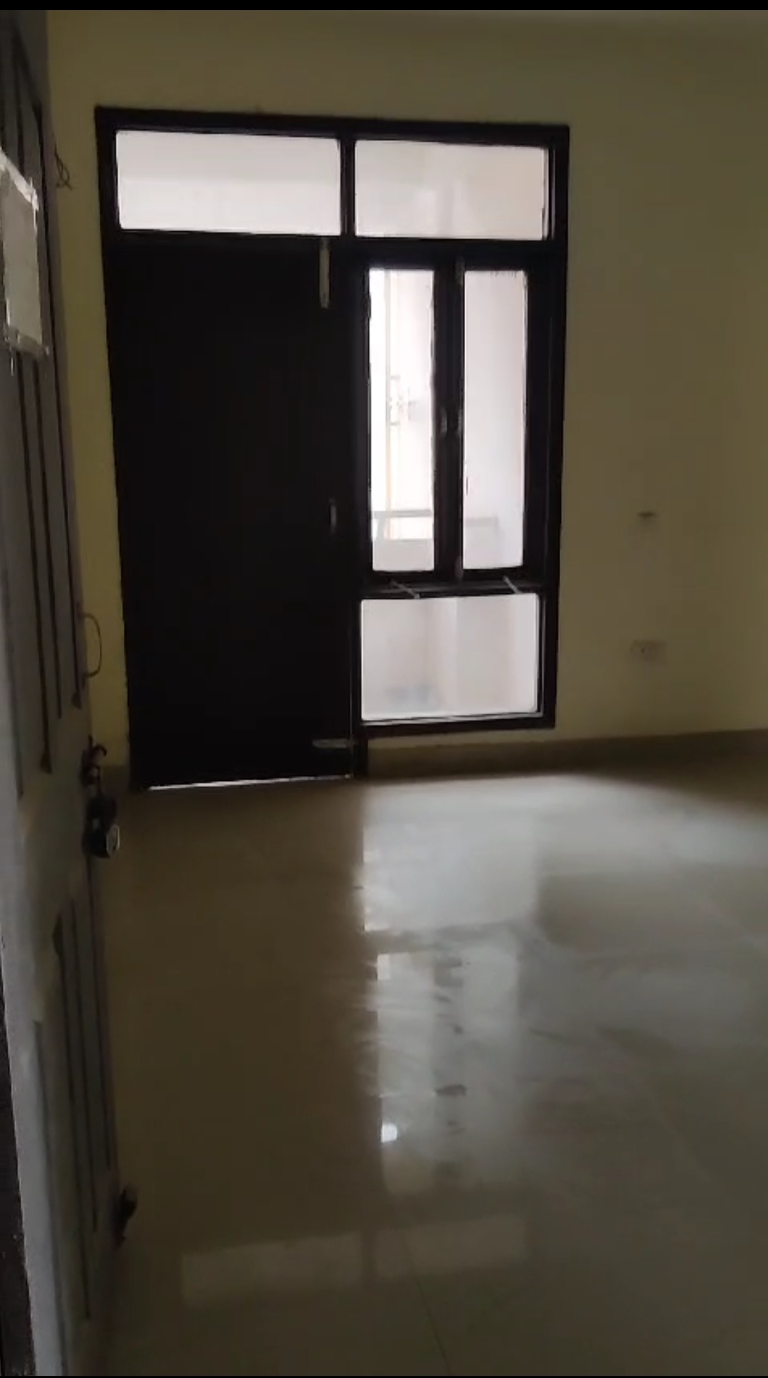 2.5 BHK Apartment For Sale in SRS Royal Hills