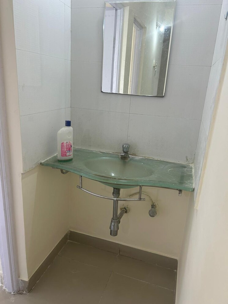 Bathroom, goel-ganga-atharva-ganga 2 Bedroom 890 Sq.Ft. Apartment In Pashan Pune 7715936