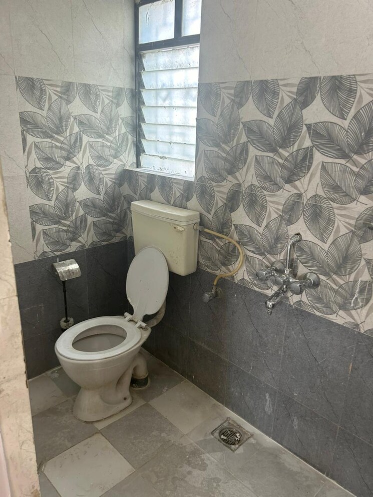 Bathroom, goel-ganga-atharva-ganga 2 Bedroom 890 Sq.Ft. Apartment In Pashan Pune 7715936