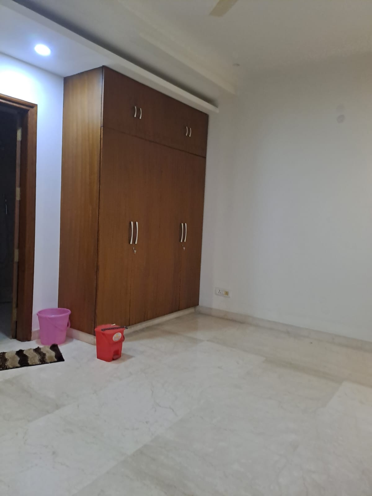 2 BHK Builder Floor For Rent in Sector 23A