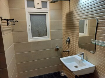Bathroom in 2 BHK Builder Floor at Palam Vihar – for Rent