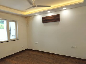 Room in 2 BHK Builder Floor at Palam Vihar – for Rent