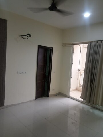Room in 2 BHK Villa at Roza Jalalpur – for Sale